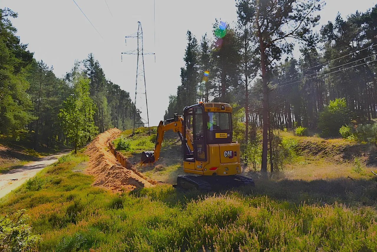Trench for a medium-voltage cable line
